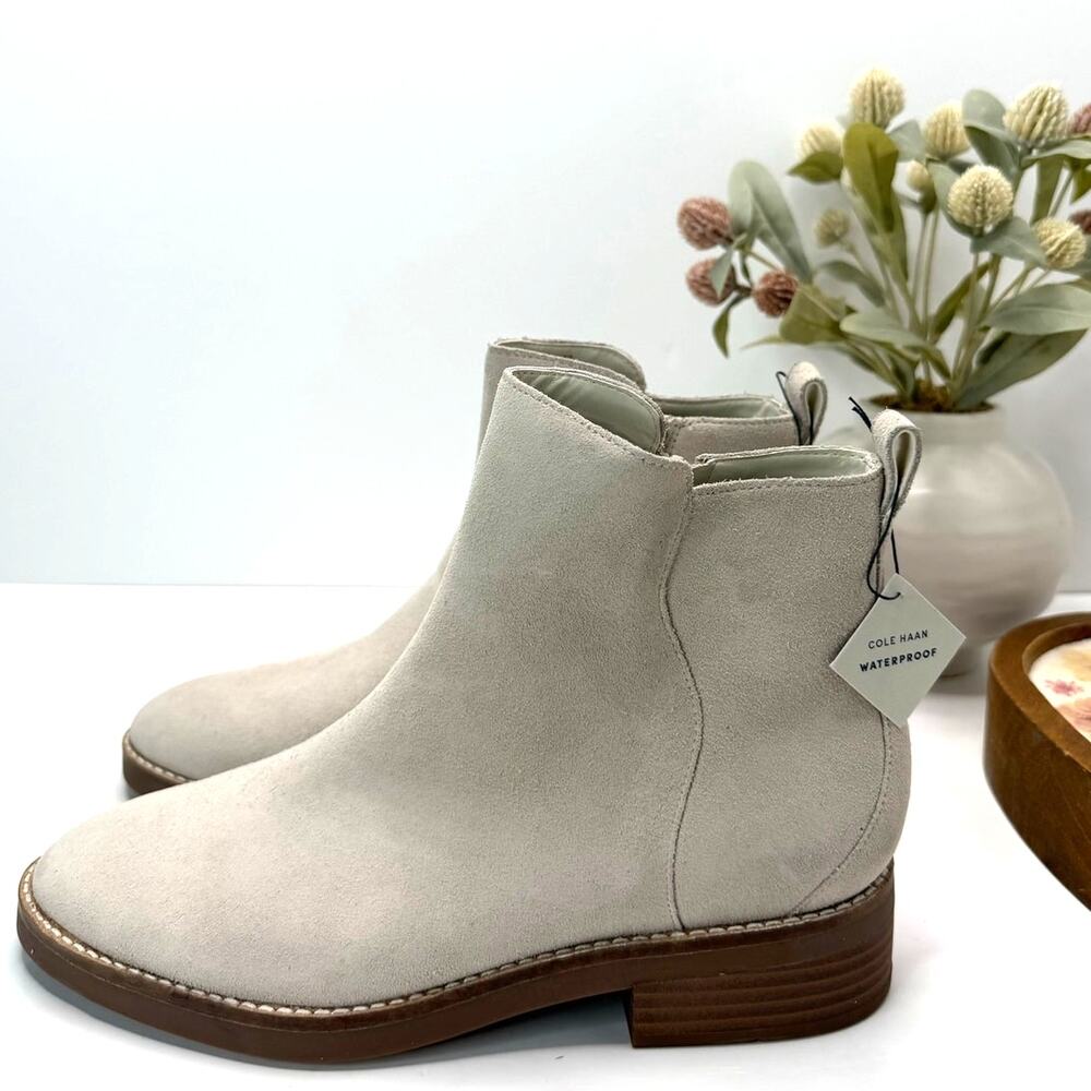 Cole Haan River Suede Chelsea Ankle Bootie Waterproof W25708 Birch Women 8B